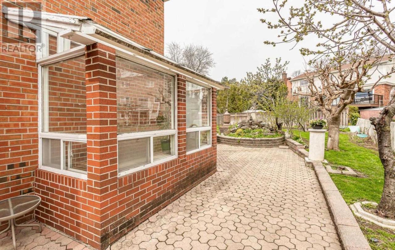 Homestay A Away Toronto