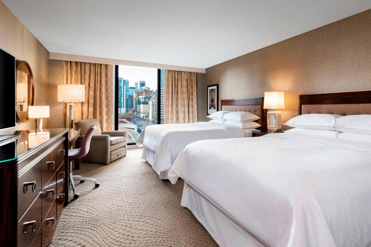 Sheraton Centre 4* Toronto