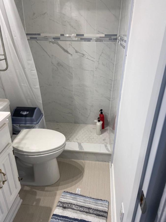 Budget Quad With En Bathroom 36b Guest house
