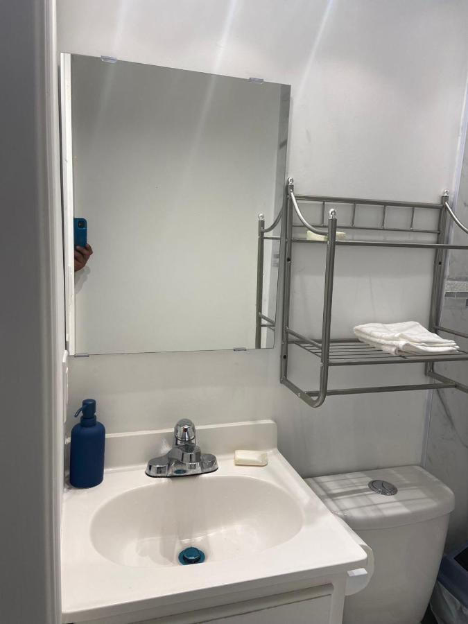 Guest house Budget Quad With En Bathroom 36b