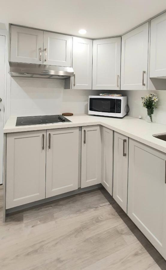 Homestay A Away Toronto