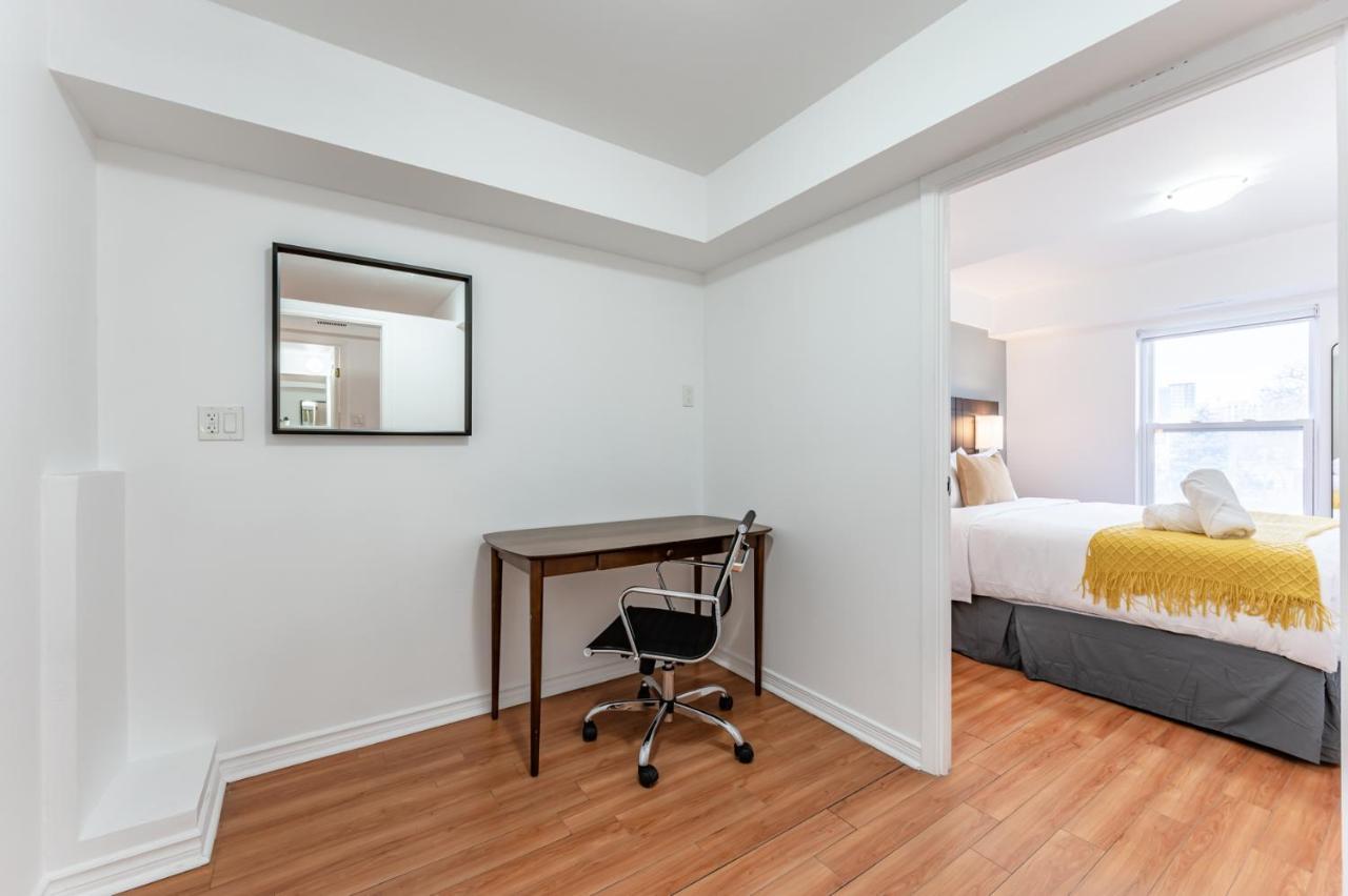 Kensington Market Apartment *