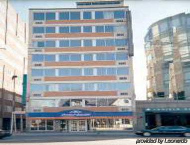 89 Yorkville 2*