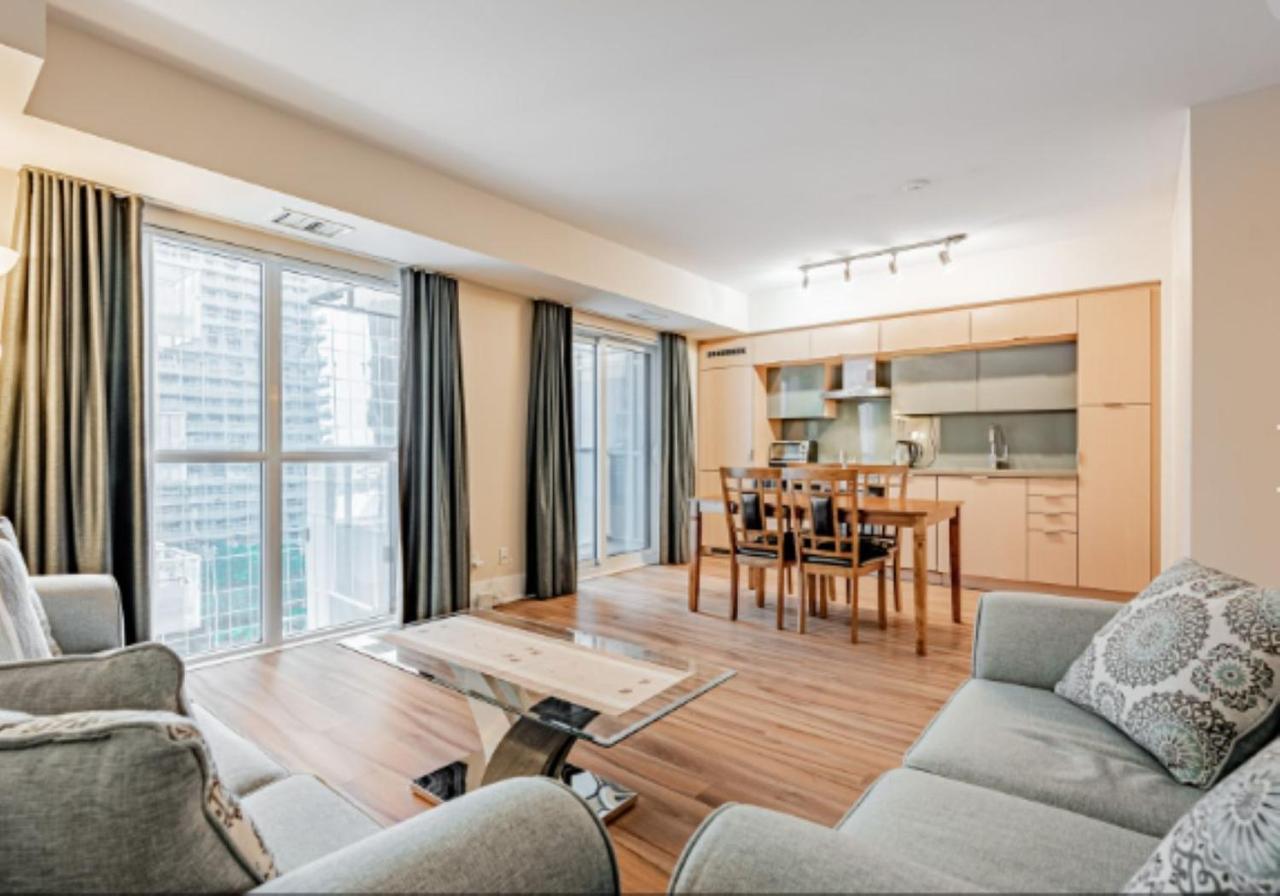 Executive 2 Beds Near Cn Tower, Rogers Centre, Scotia Area, Business District, Entertainment District, Lakeshore Hotel