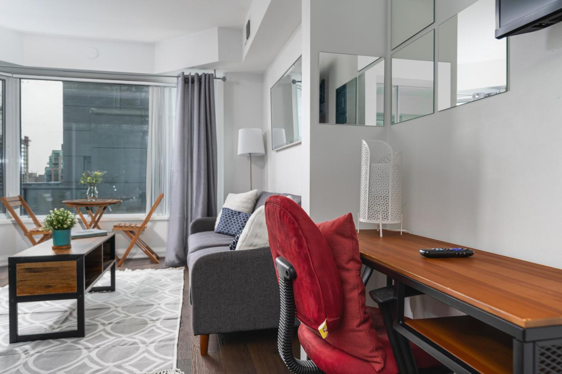 Apartment Downtown 10