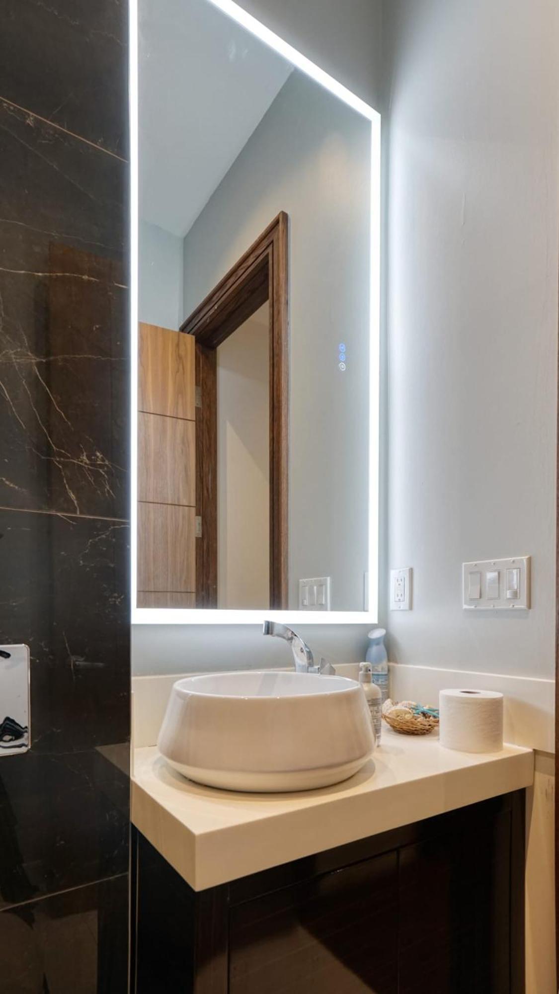 Modern House Homestay *