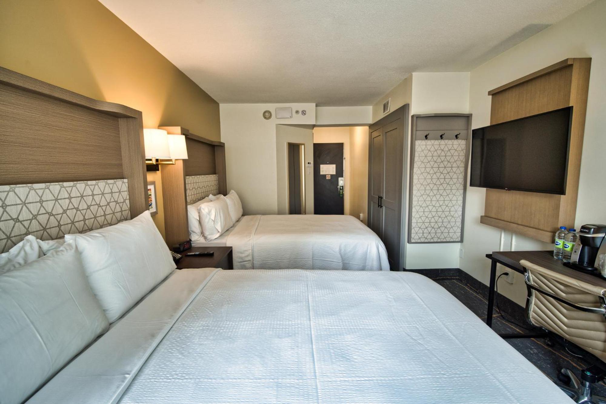 Hotel Downtown Centre By Ihg Toronto