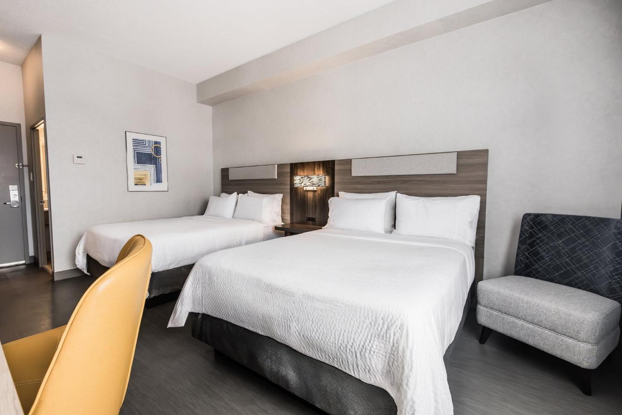 Hotel Express Toronto-north York By Ihg Toronto