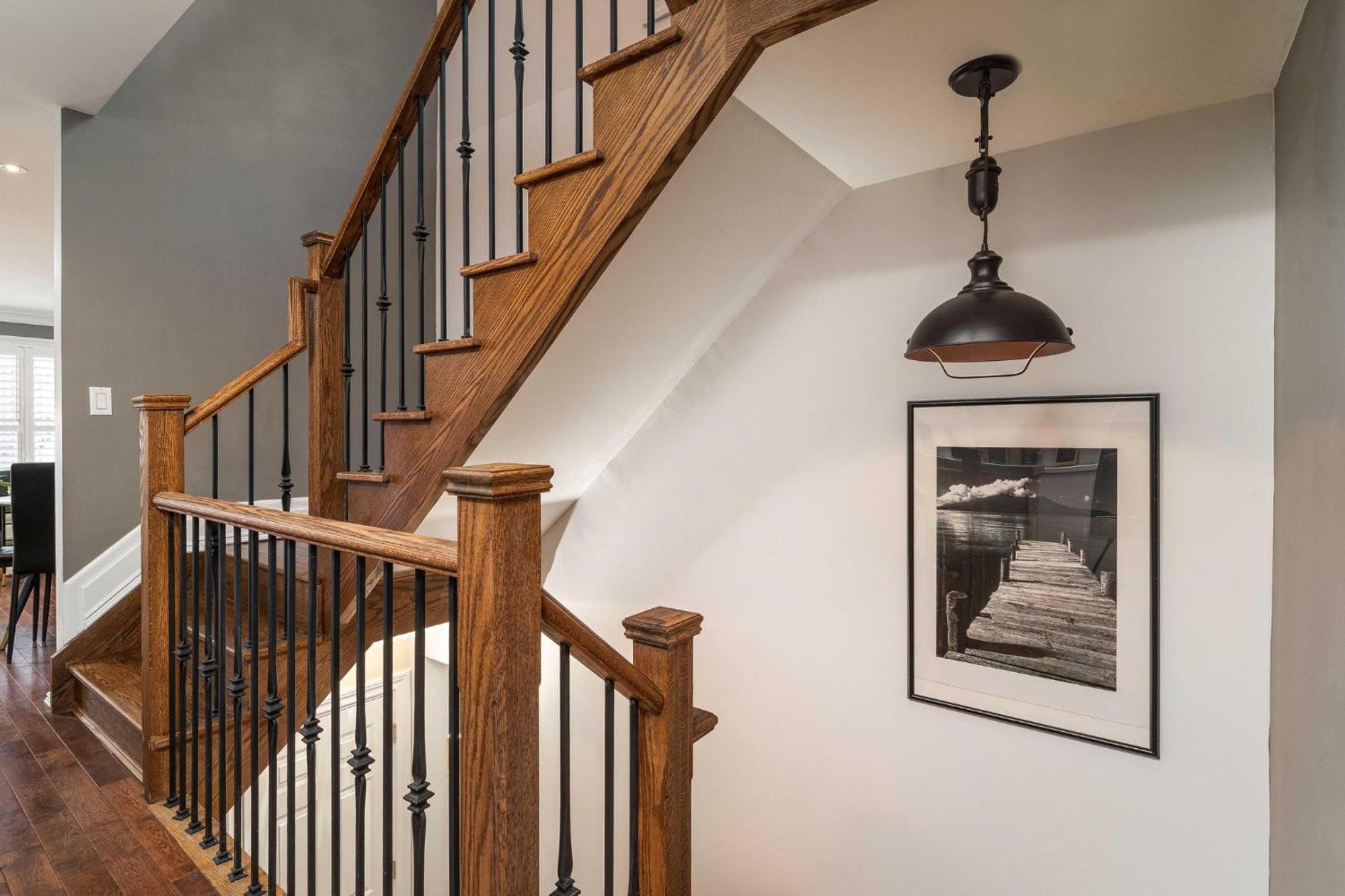 Beautiful 3br House In The Heart Of Greek Town Holiday home Toronto