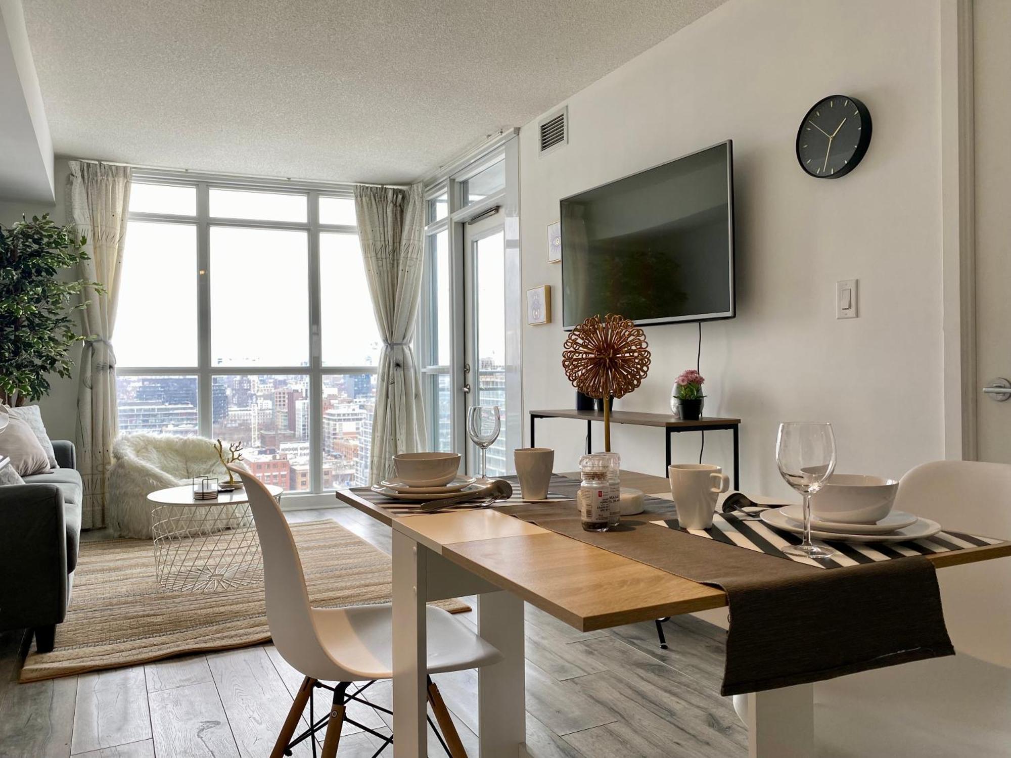 Luxury Executive Toronto Downtown Suites * Toronto