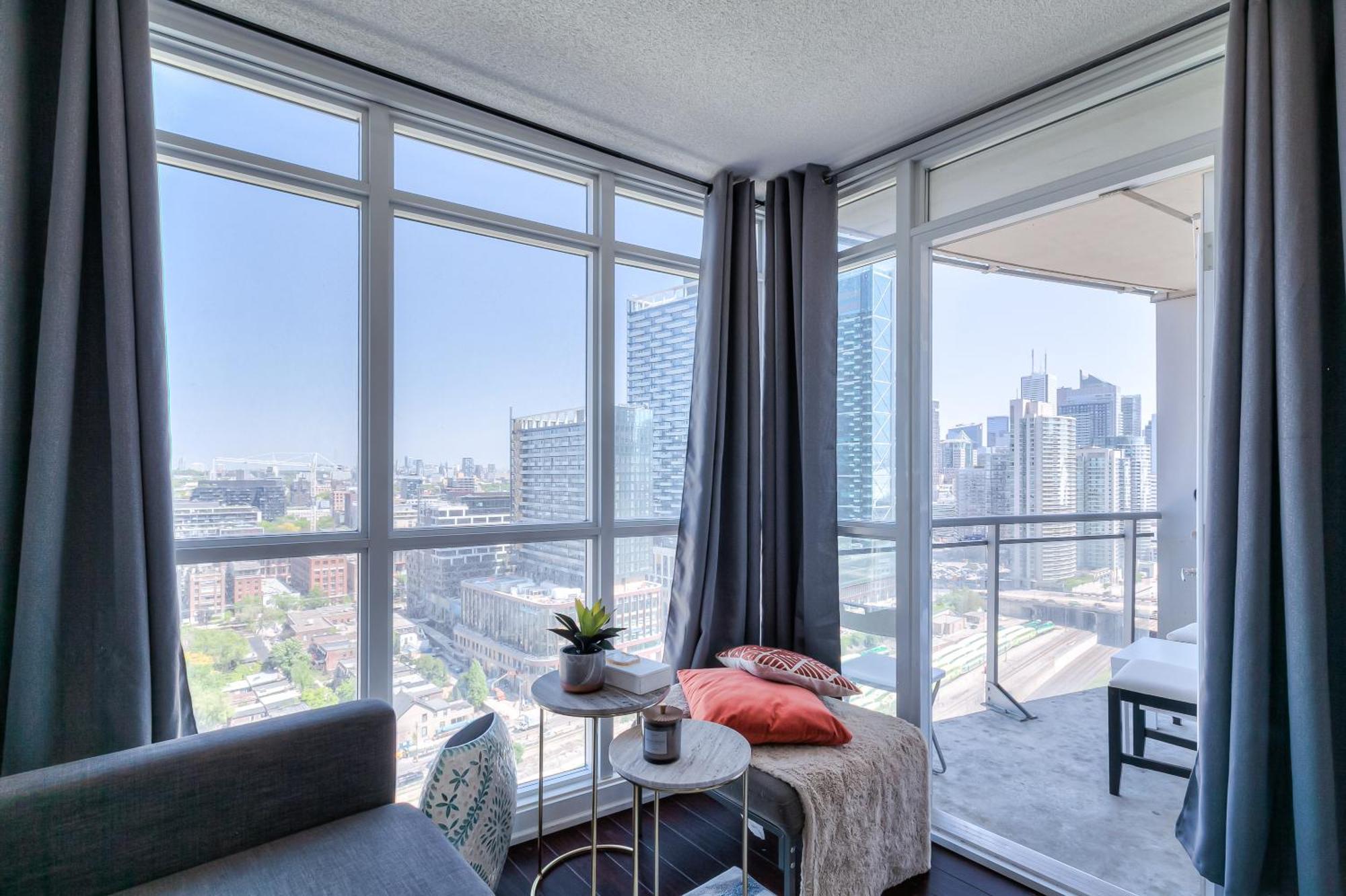 Apartment Luxury Executive Toronto Downtown Suites Toronto