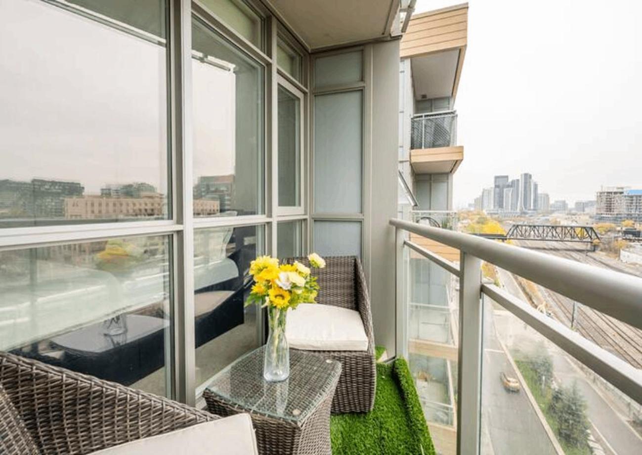 Apartment Luxury Executive Toronto Downtown Suites Toronto