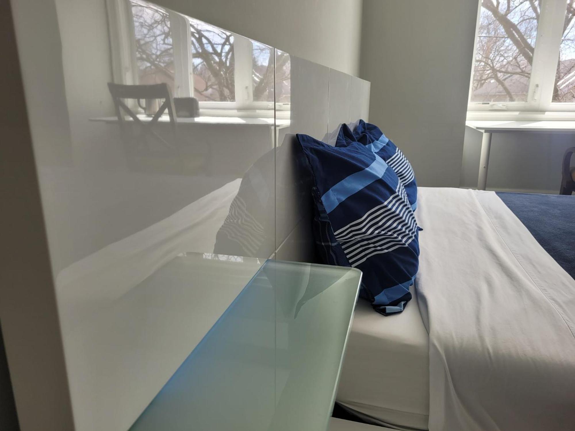 Homestay Modern House Toronto