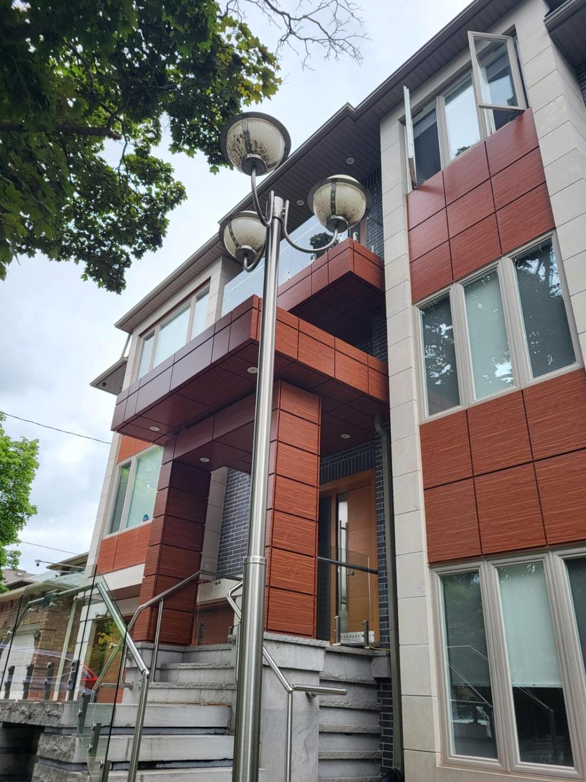 Modern House Homestay *