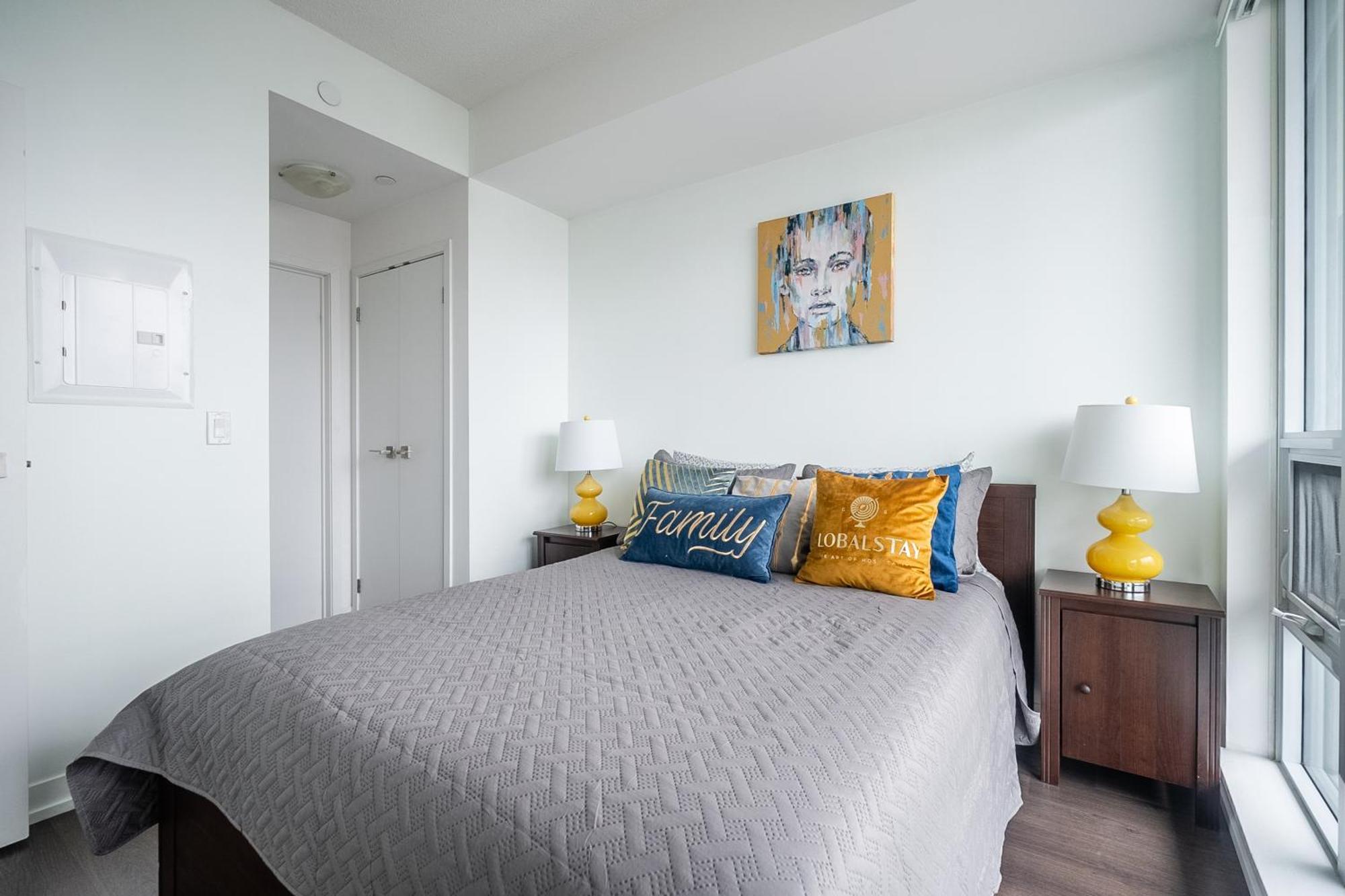 Apartment Modern Dunfield Ave By Globalstay *