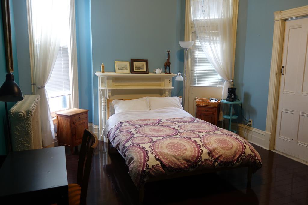 Spadina 11 Guest house Toronto