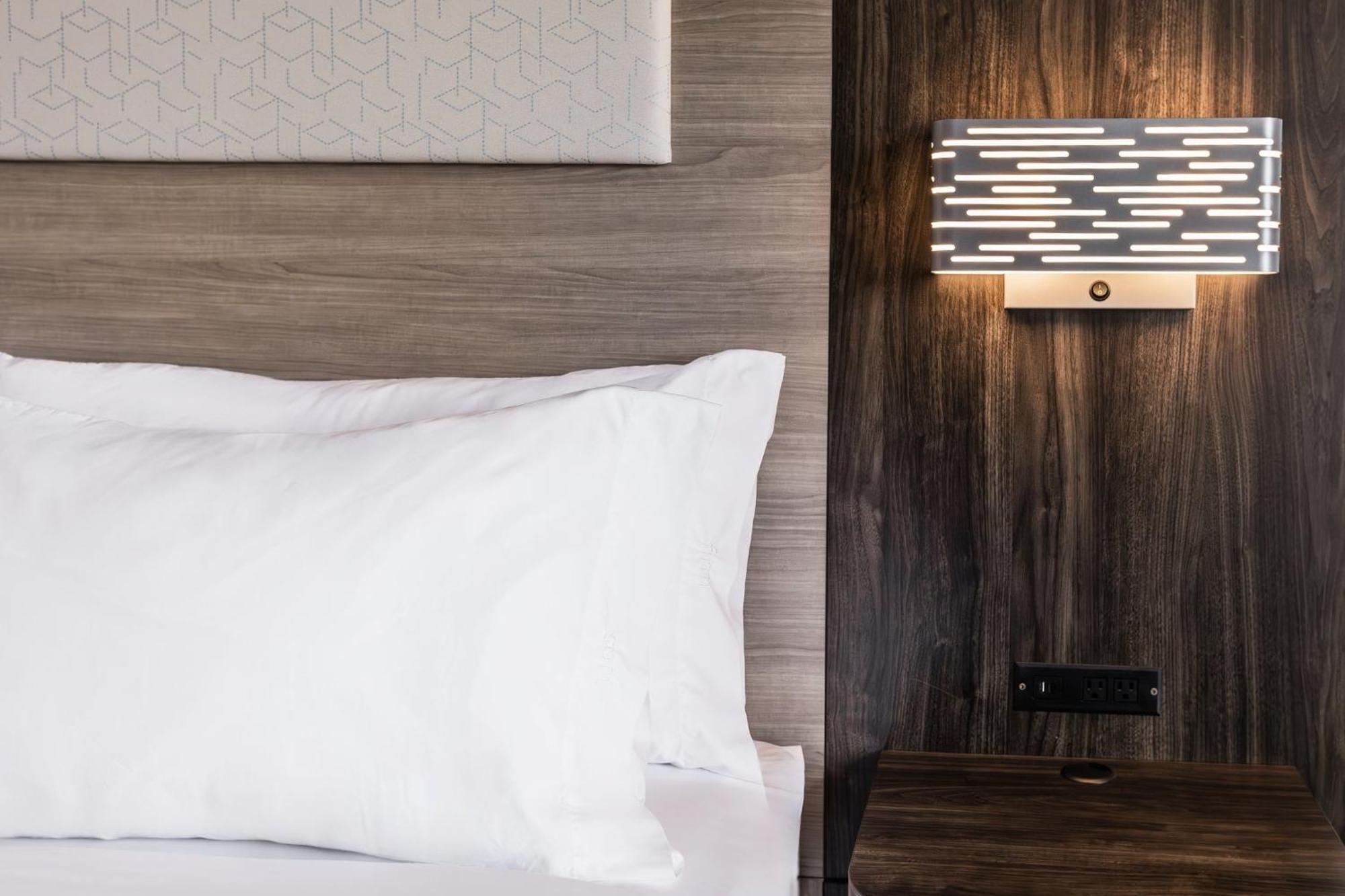 Express Toronto-north York By Ihg 3* Toronto