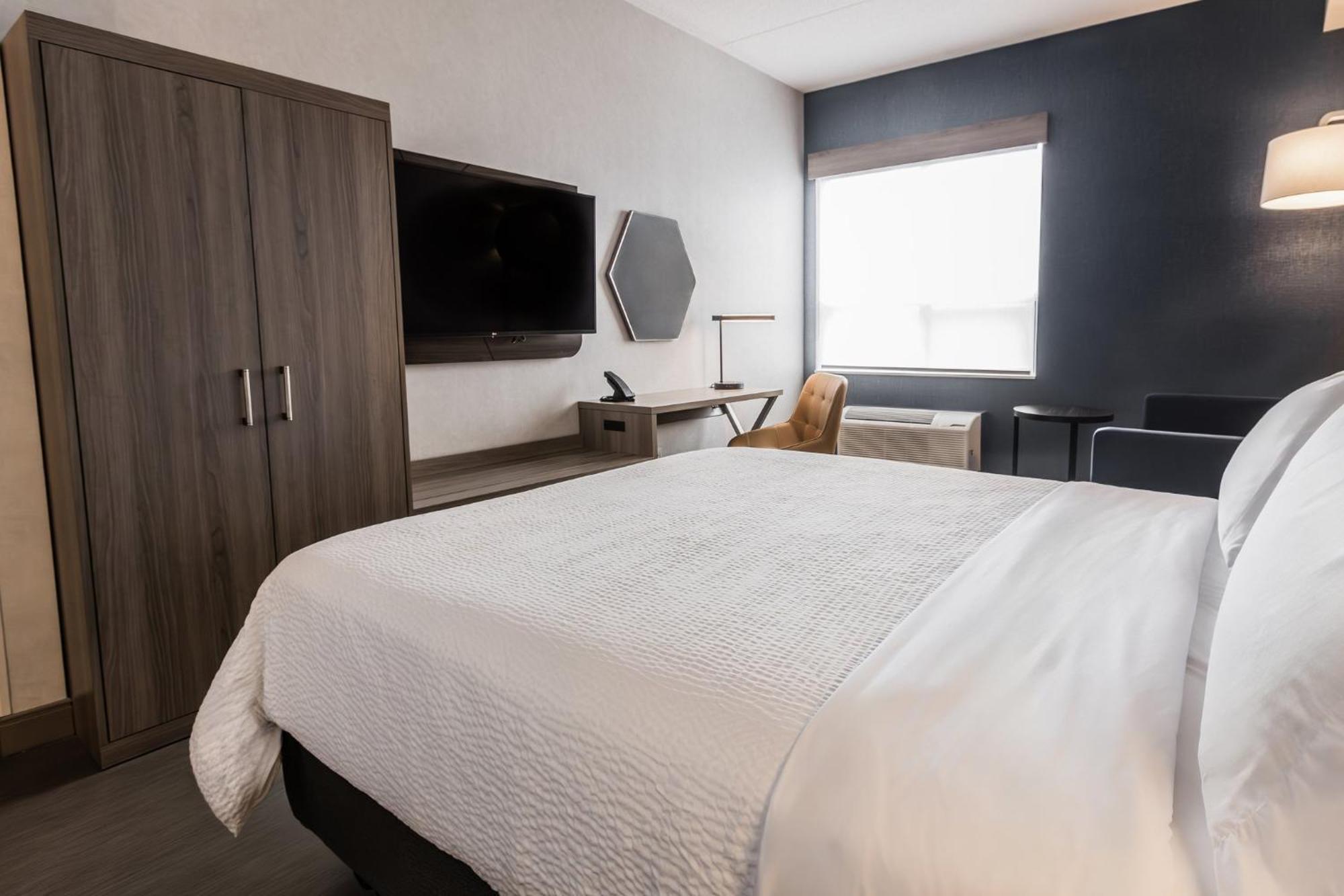 Hotel Express Toronto-north York By Ihg 3*