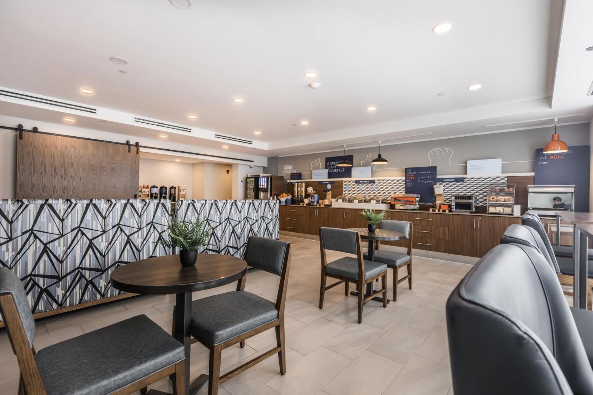 Express Toronto-north York By Ihg