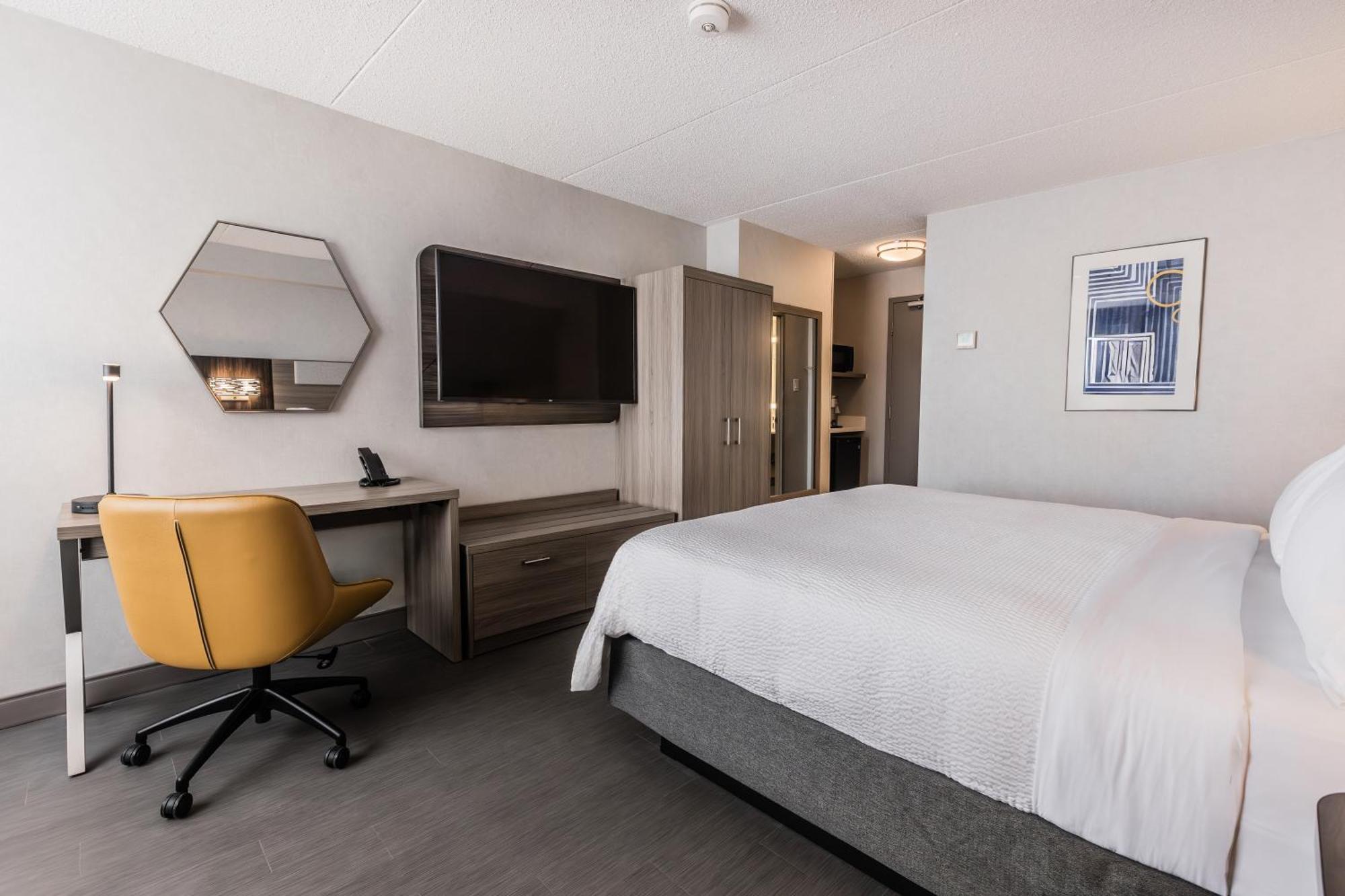Express Toronto-north York By Ihg Toronto