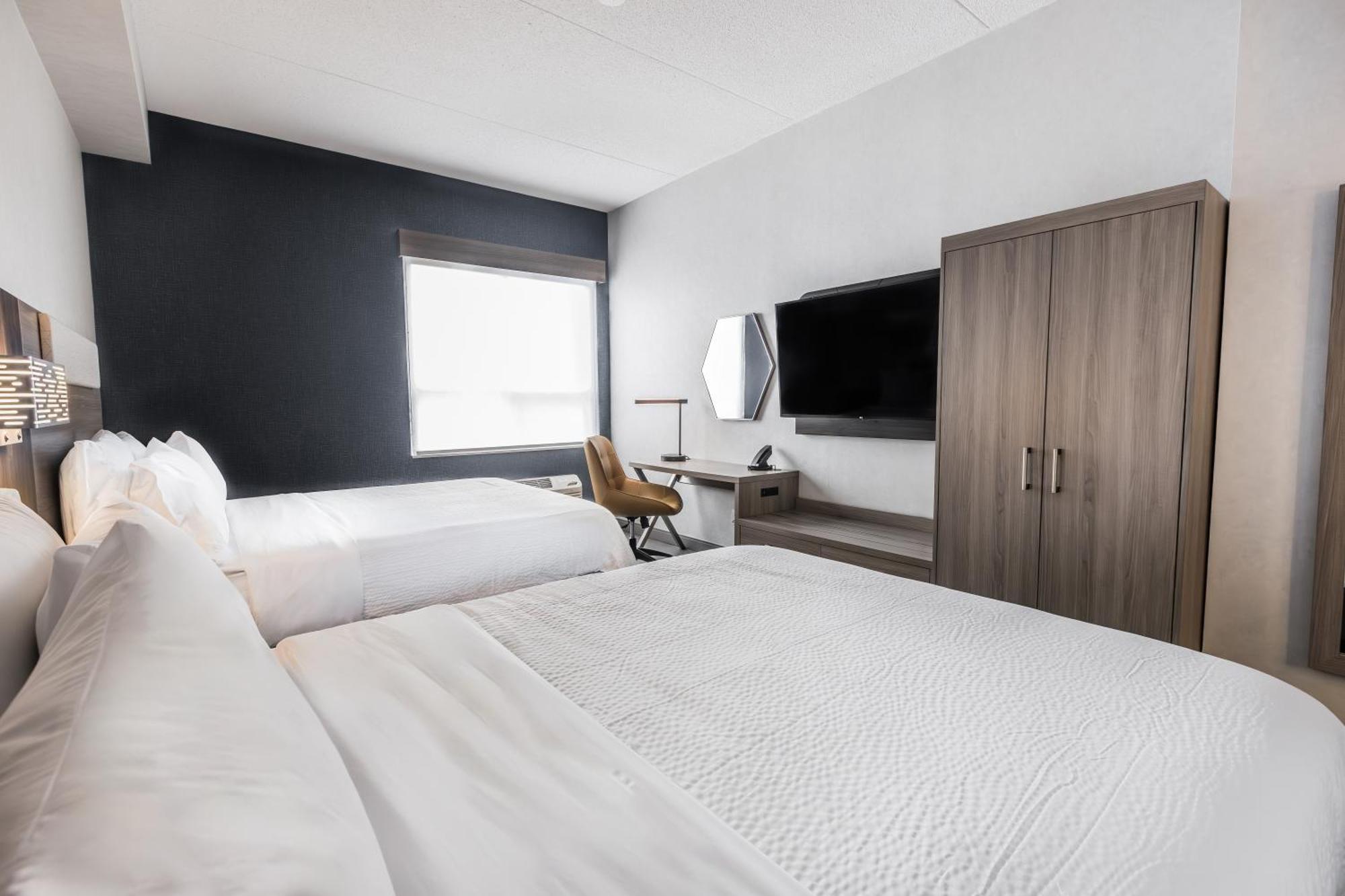 Hotel Express Toronto-north York By Ihg