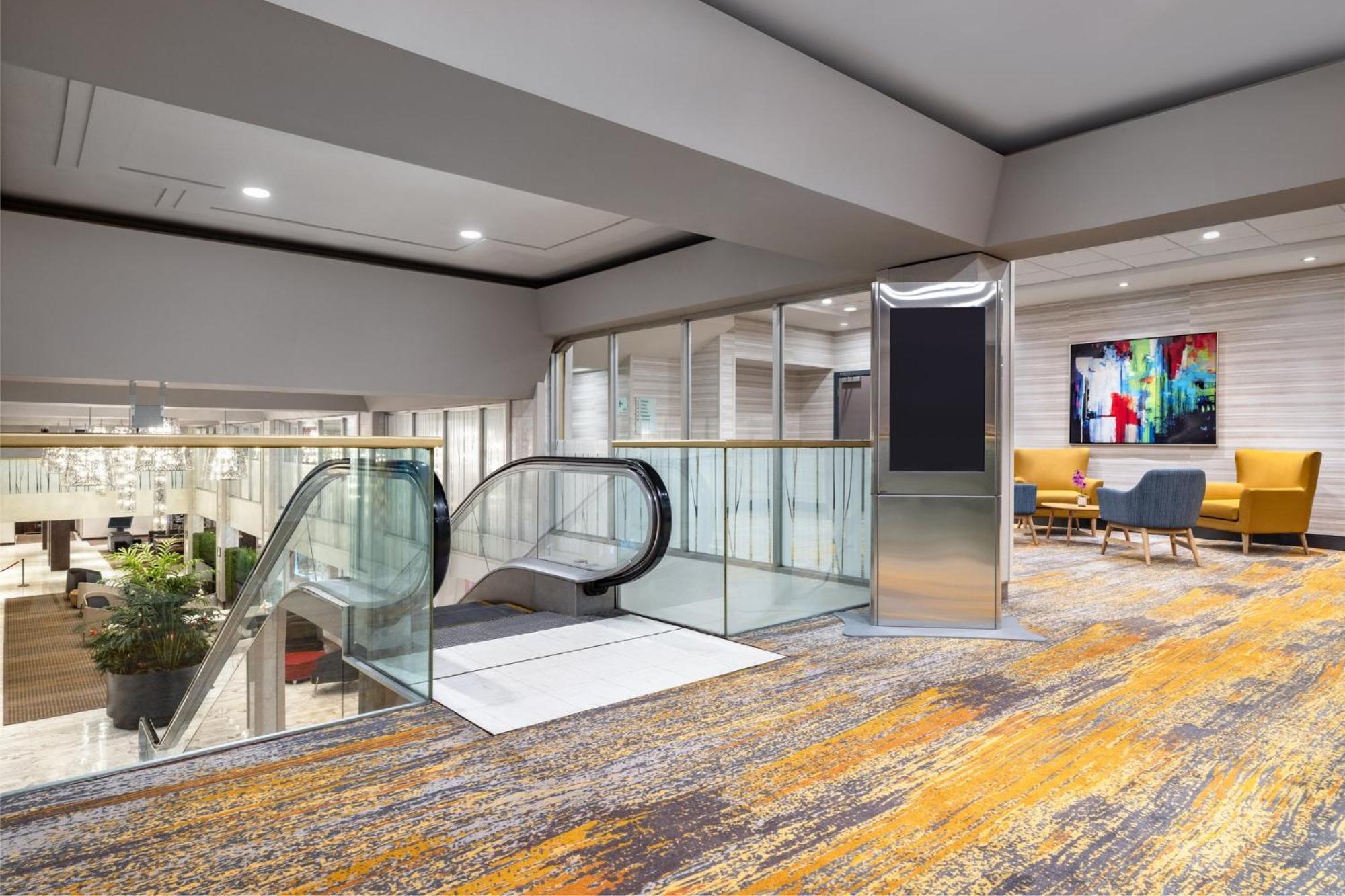 Hotel Downtown Centre By Ihg 4*