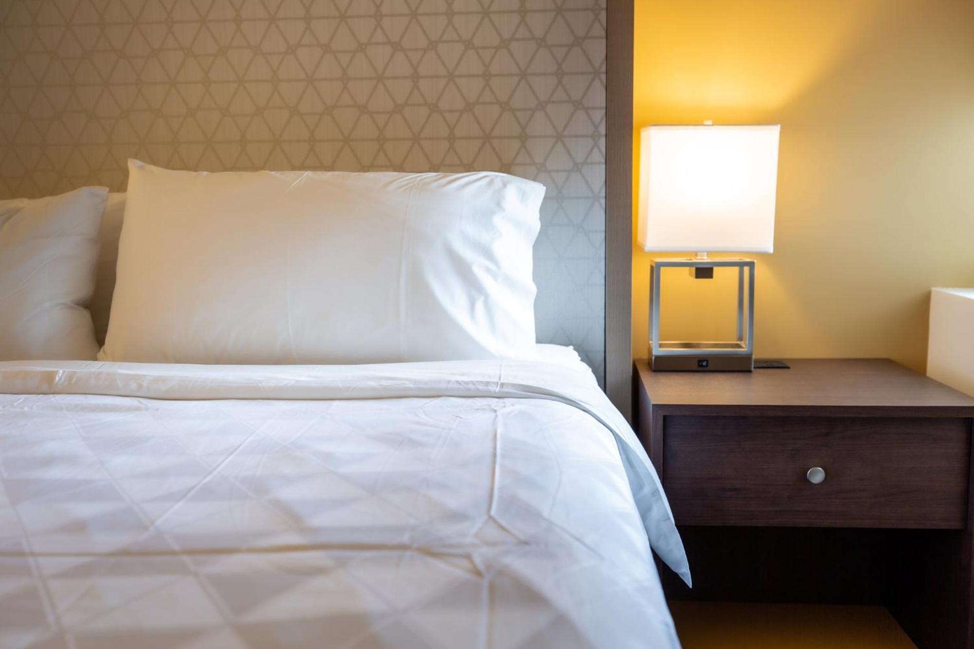 Downtown Centre By Ihg Hotel Toronto