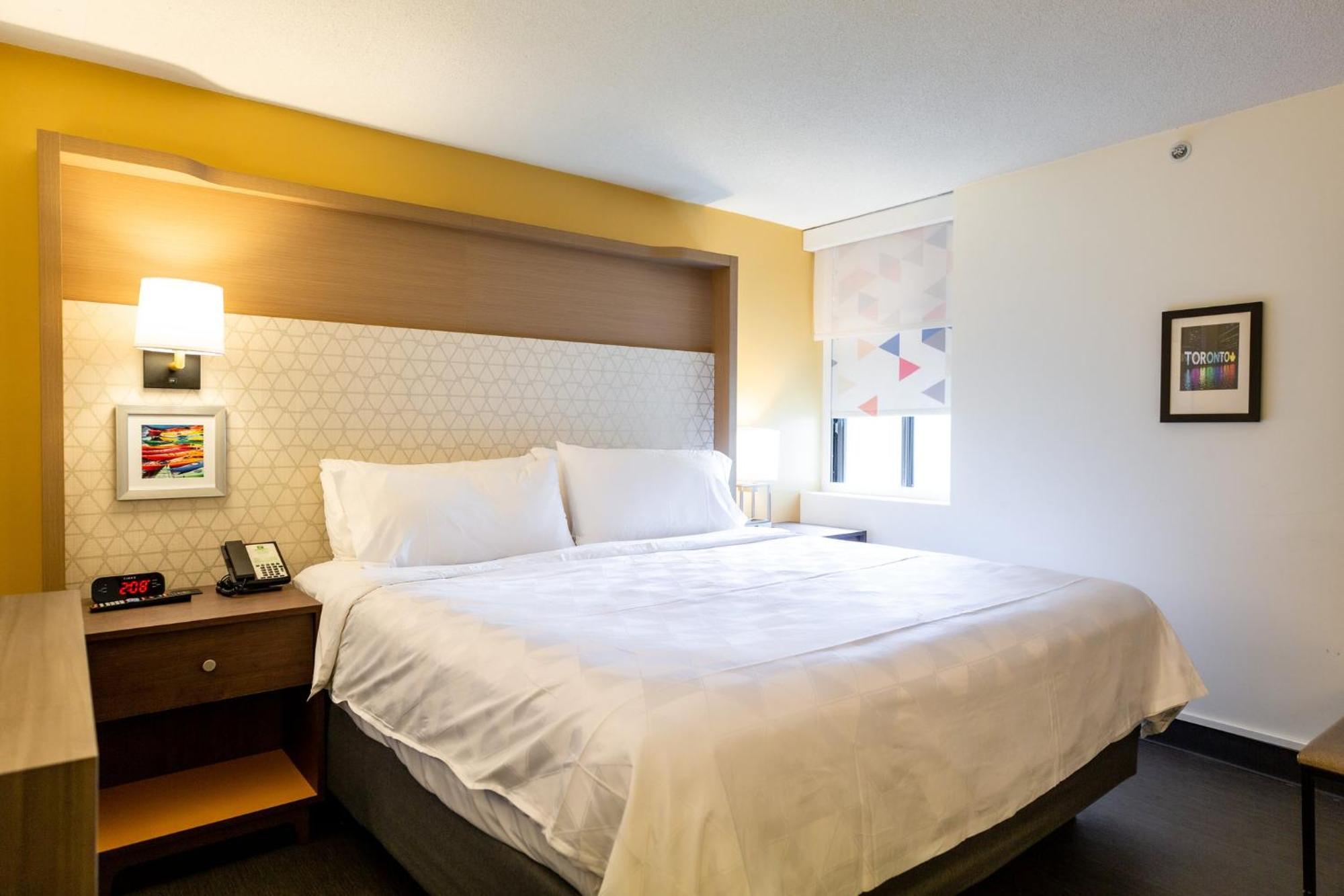 Hotel Downtown Centre By Ihg 4*