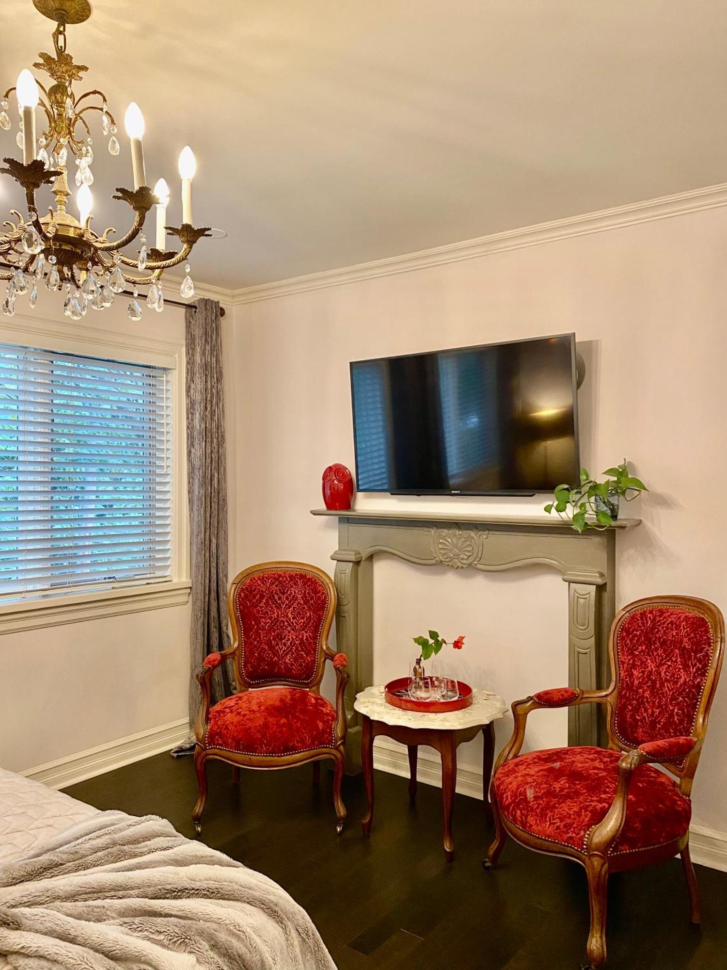 Guest house Downtown Luxury Victorian Retreat Toronto
