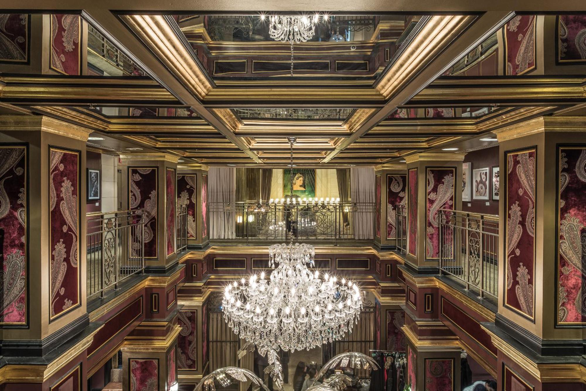 Windsor Arms