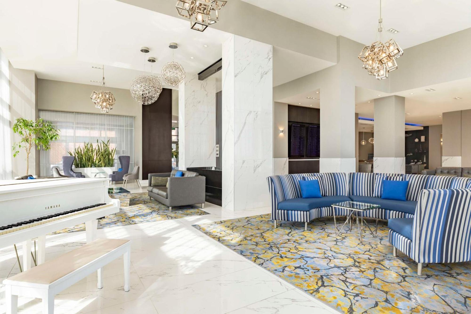 Embassy By Hilton Airport 4* Toronto