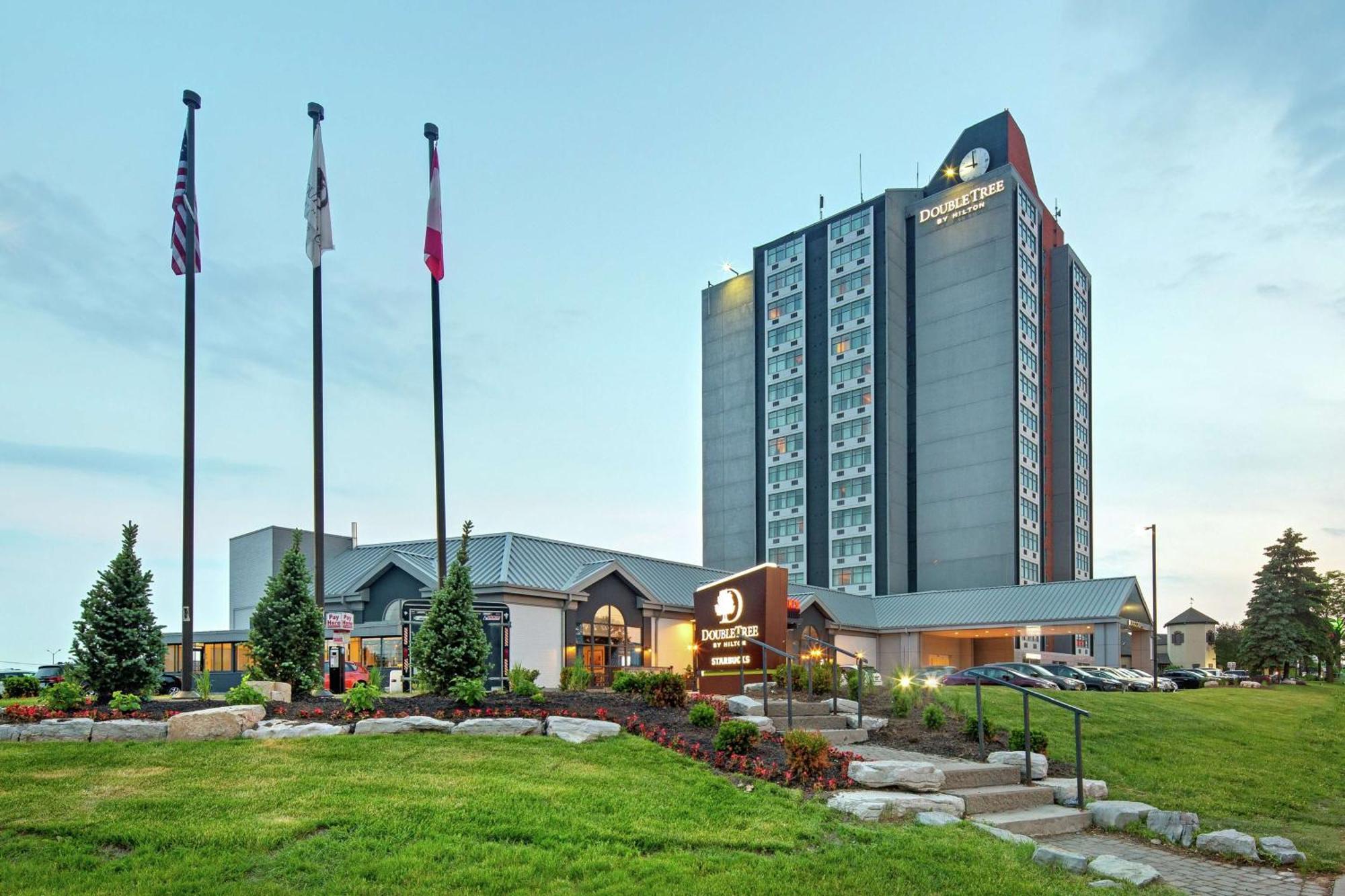 Hotel Doubletree By Hilton Airport, On