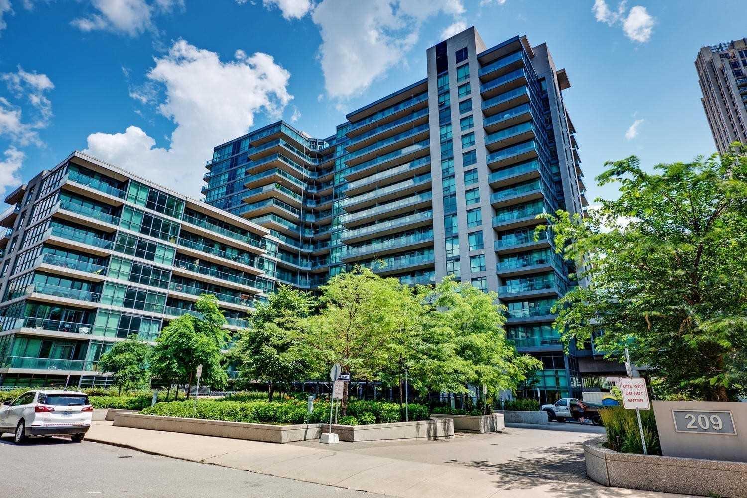 Apartment Stunning By Waterfront Toronto