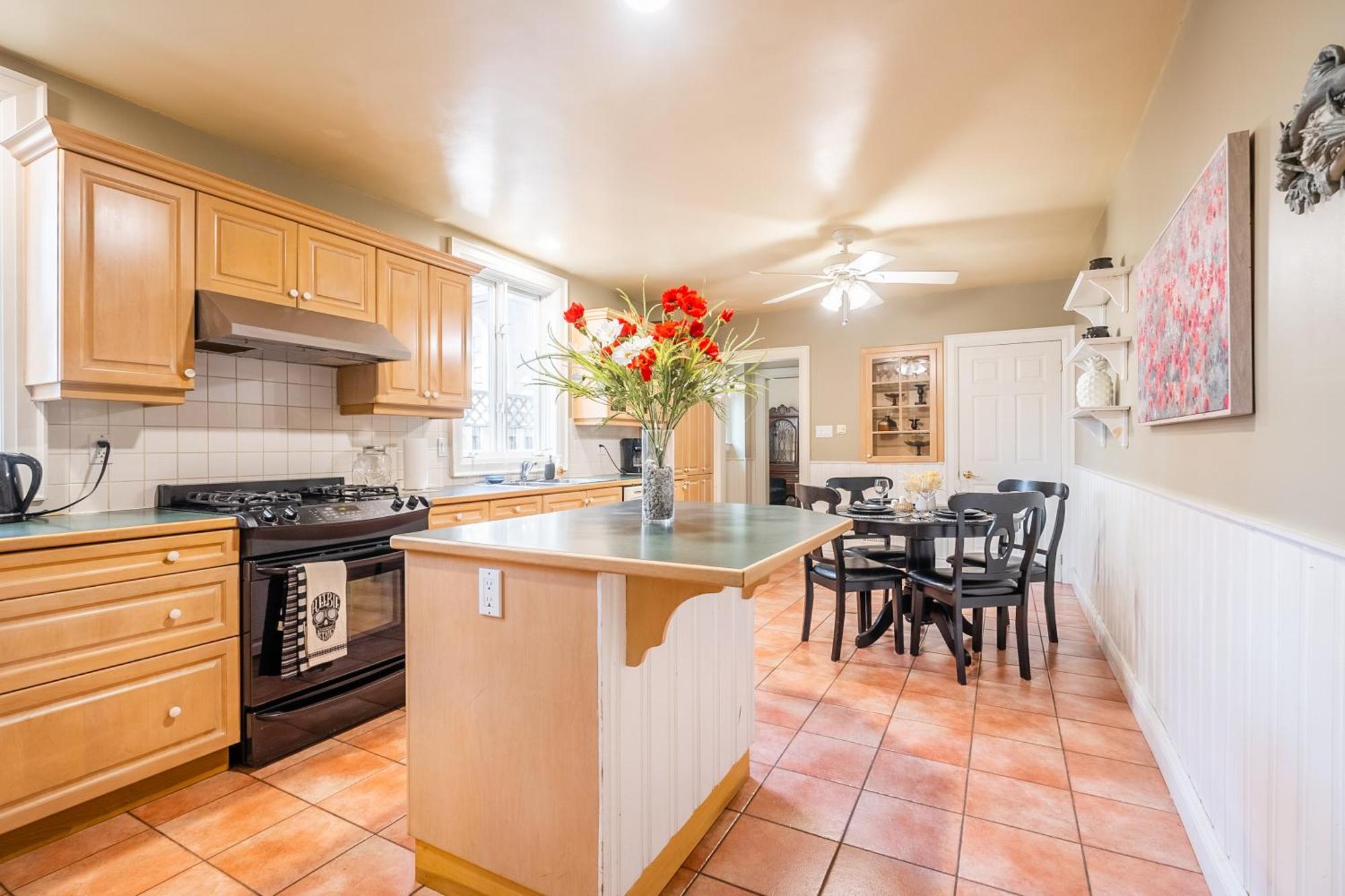Guest house Cozy 5 Bedroom House In Downtown By Globalstay Toronto