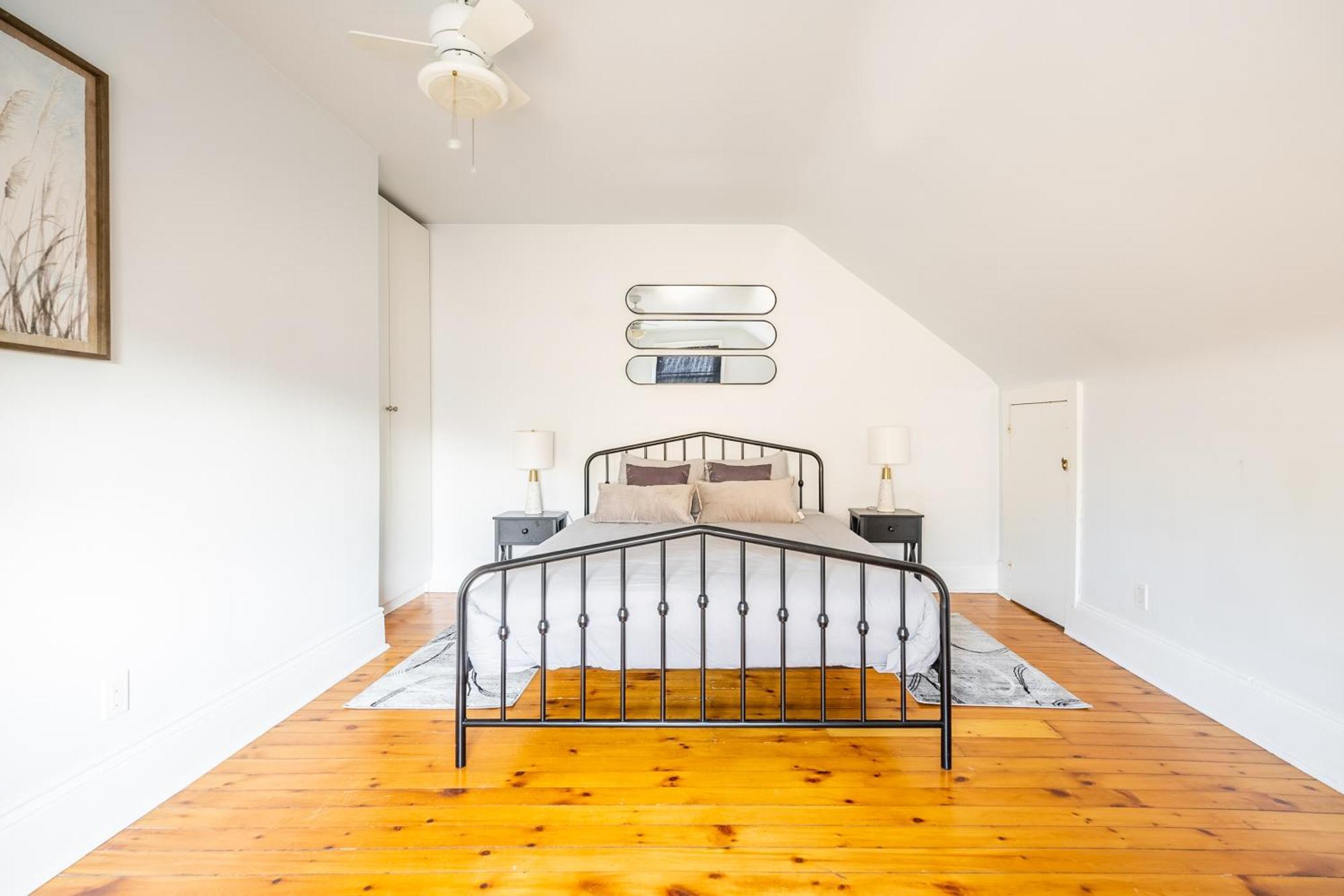 Cozy 5 Bedroom House In Downtown By Globalstay Guest house *