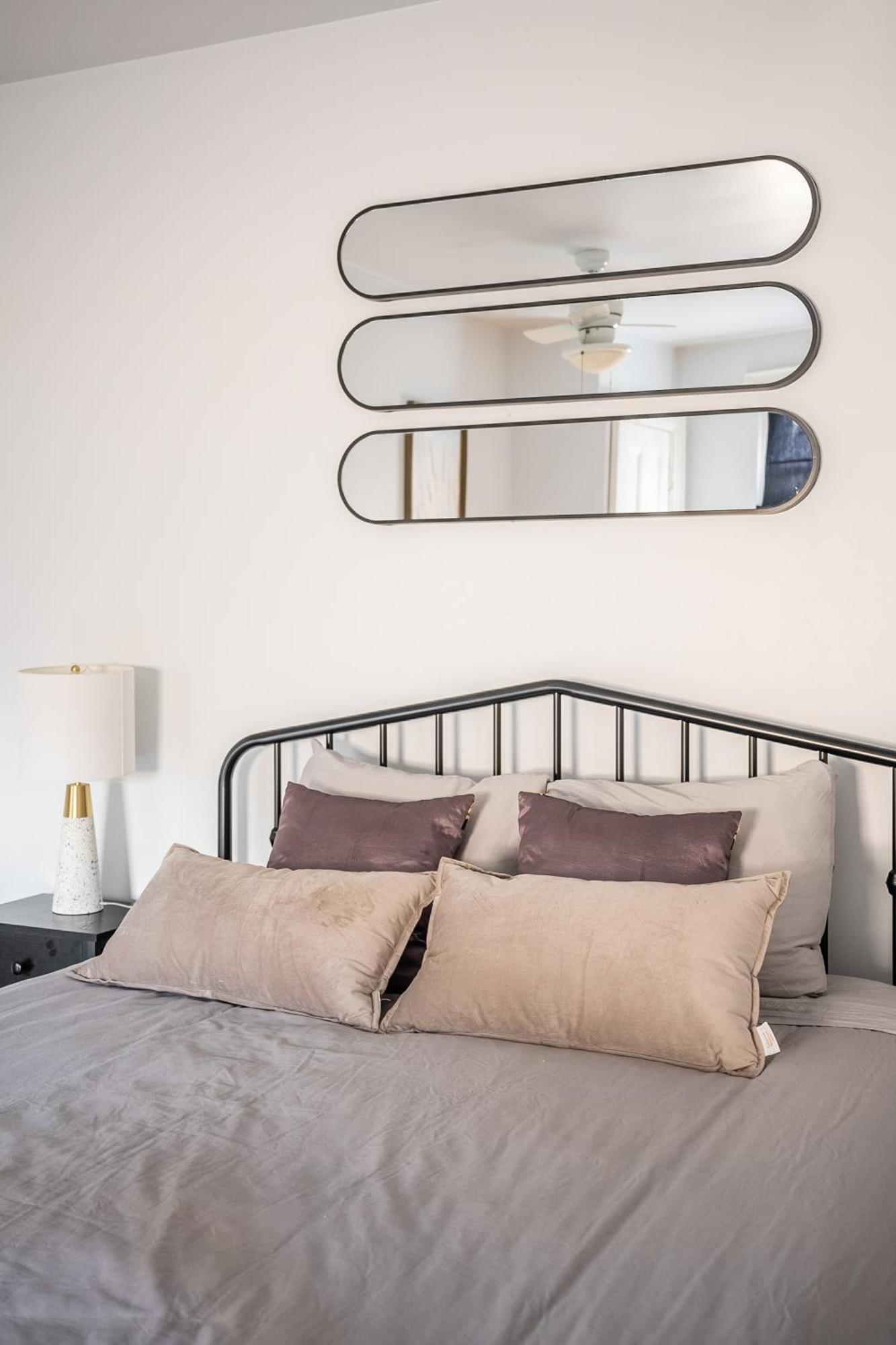 Cozy 5 Bedroom House In Downtown By Globalstay *