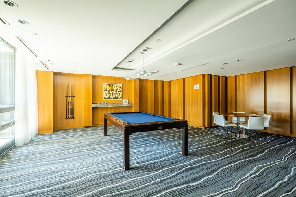 Apartment Luxury With Private Terrace Downtown *