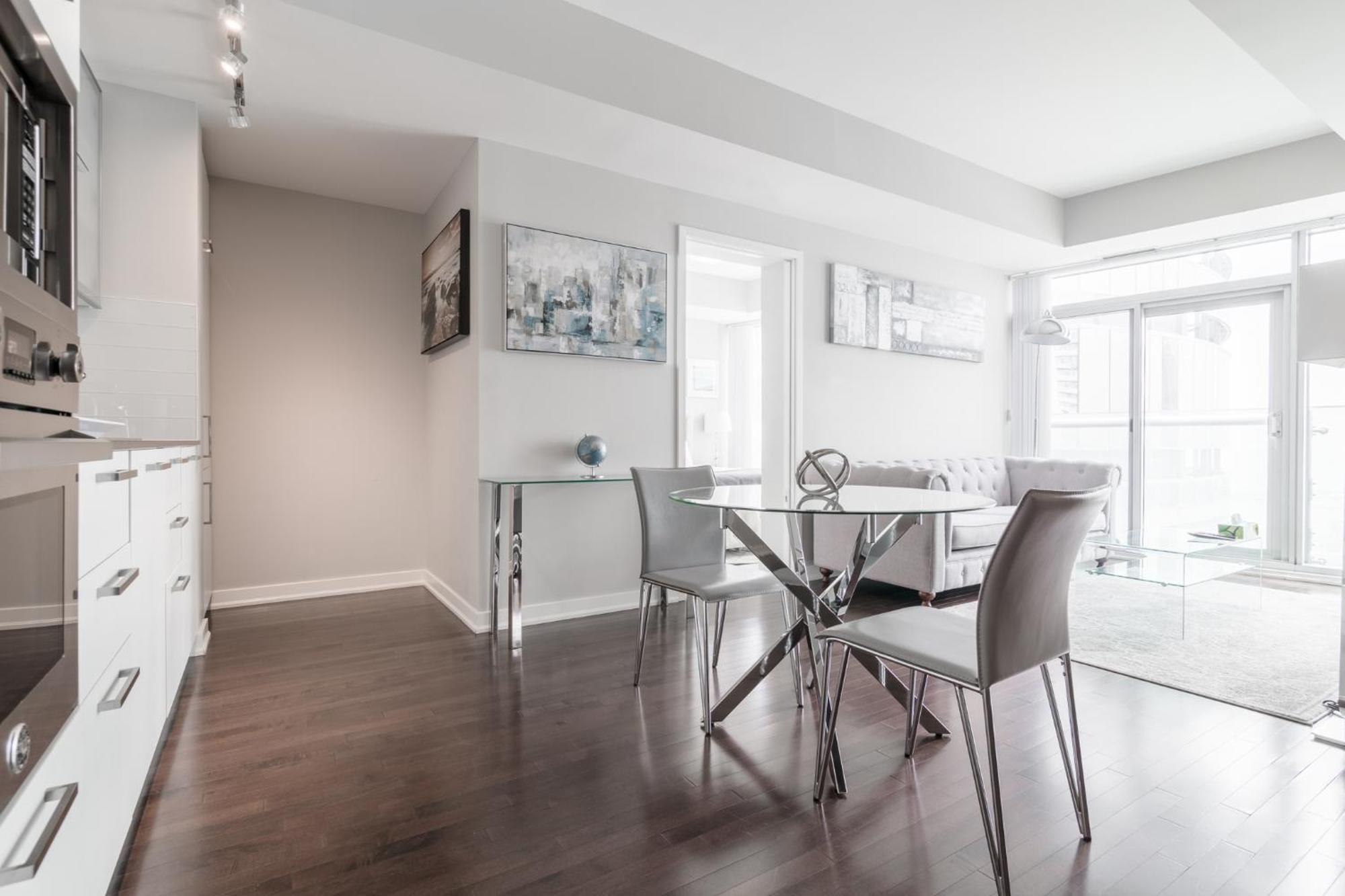 Apartment Mmg Executive - Views From The