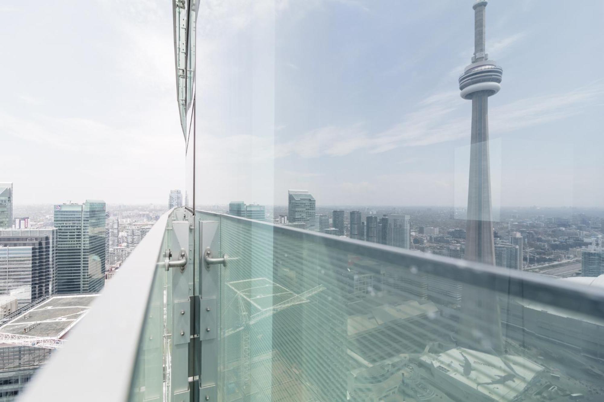 Apartment Mmg Executive - Views From The *