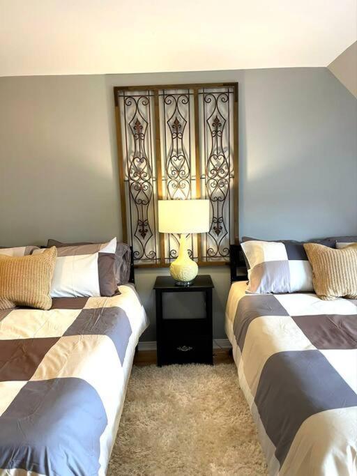 Apartment Superb Spacious Loft Old Near Distillery District Toronto
