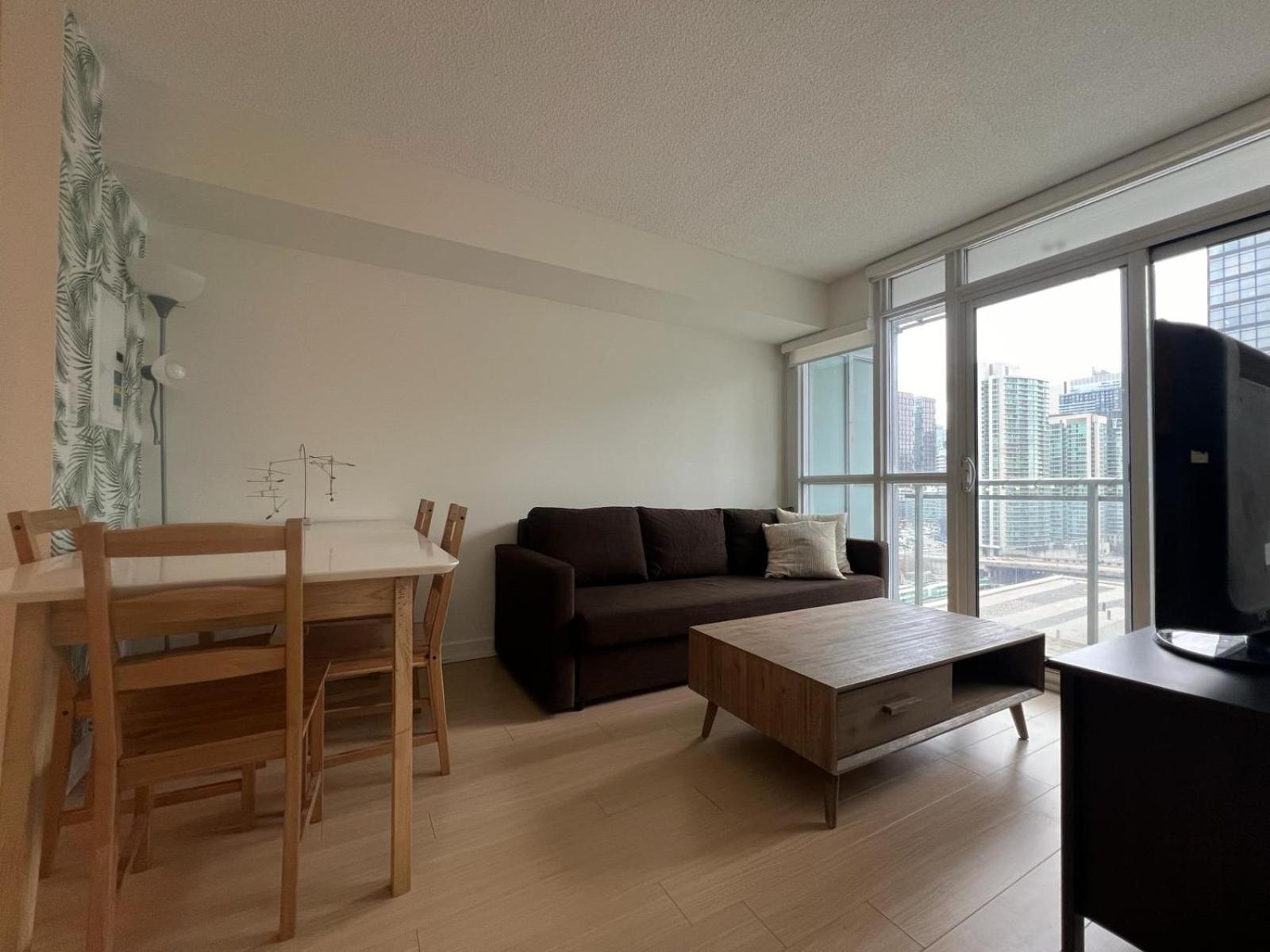 Axiom * Toronto
