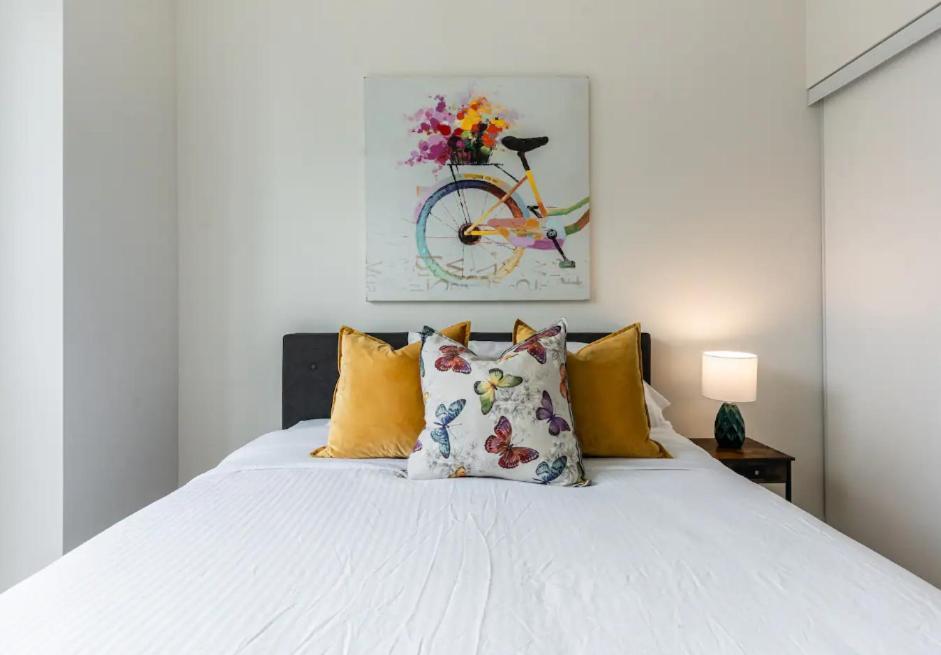 By Soho Aparthotel