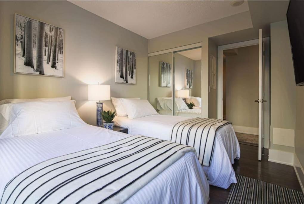 By Soho 3* Toronto