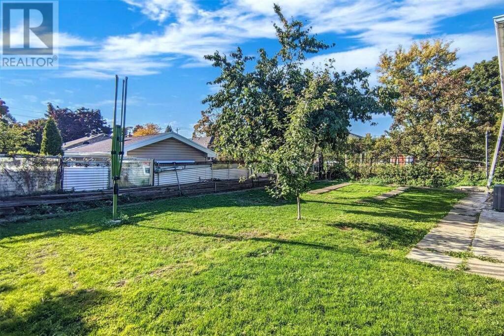 25 Minutes To Downtown Apartment *