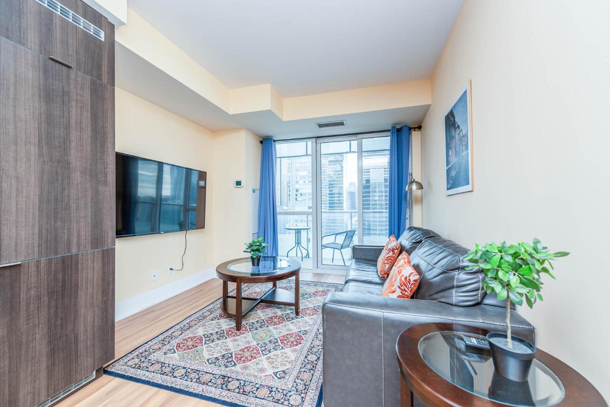 Planurstay - Ideal 2br & 2bth - 300 Front Street West Apartment *