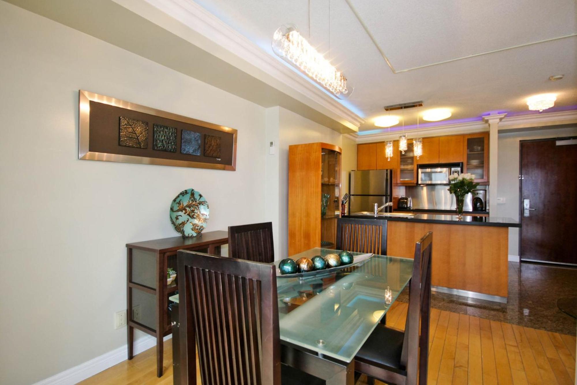 Hotel Yonge Furnished