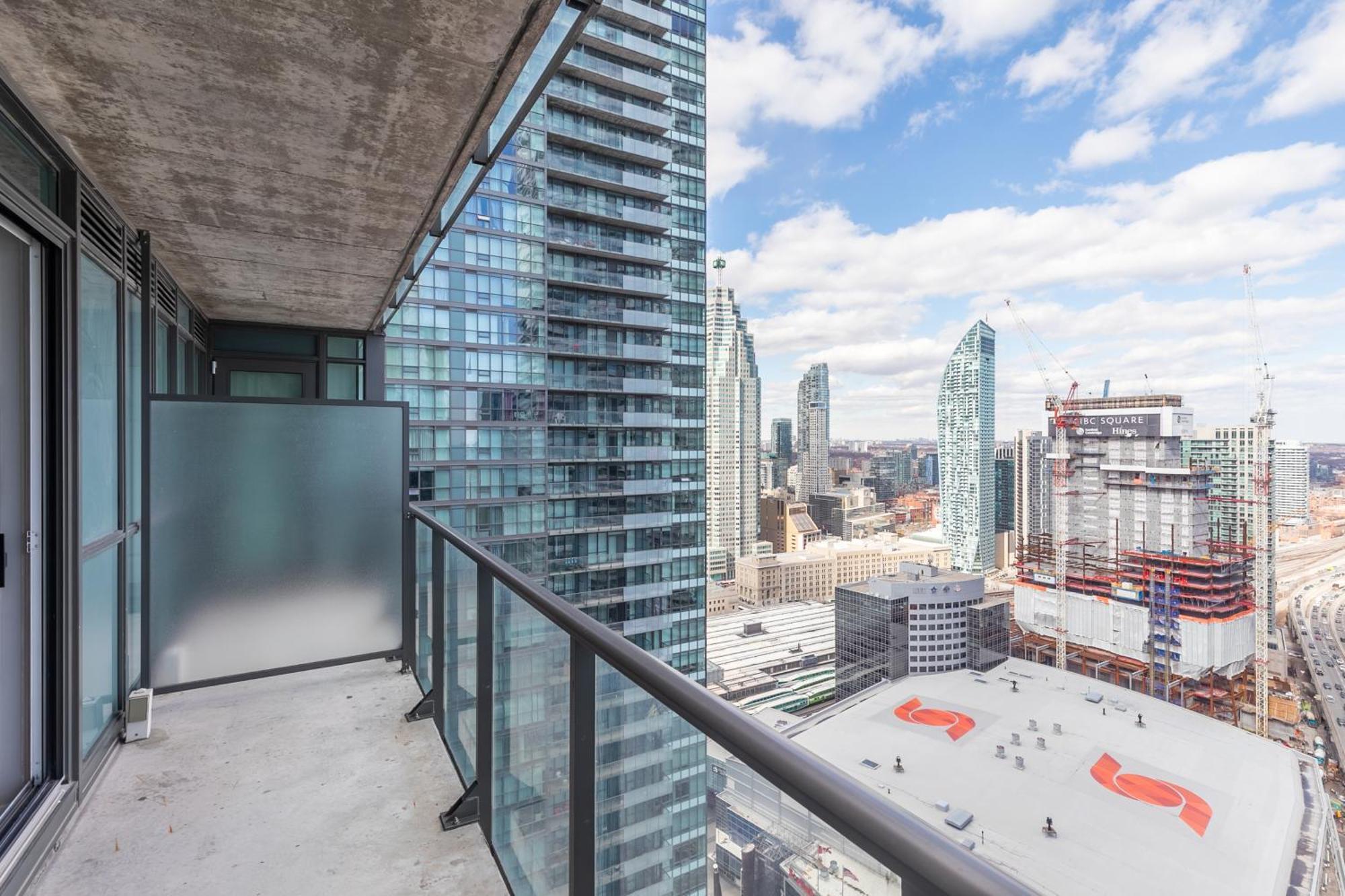 Globalstay Maple Leaf Square Apartment Toronto