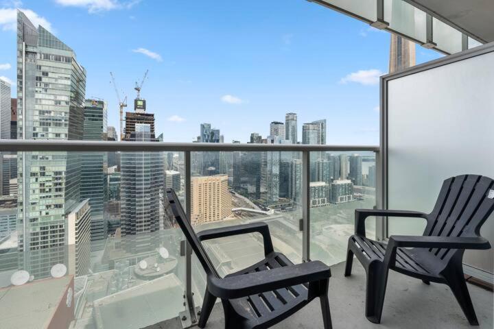Apartment Luxury 2br Downtown Facing Cn Tower Toronto