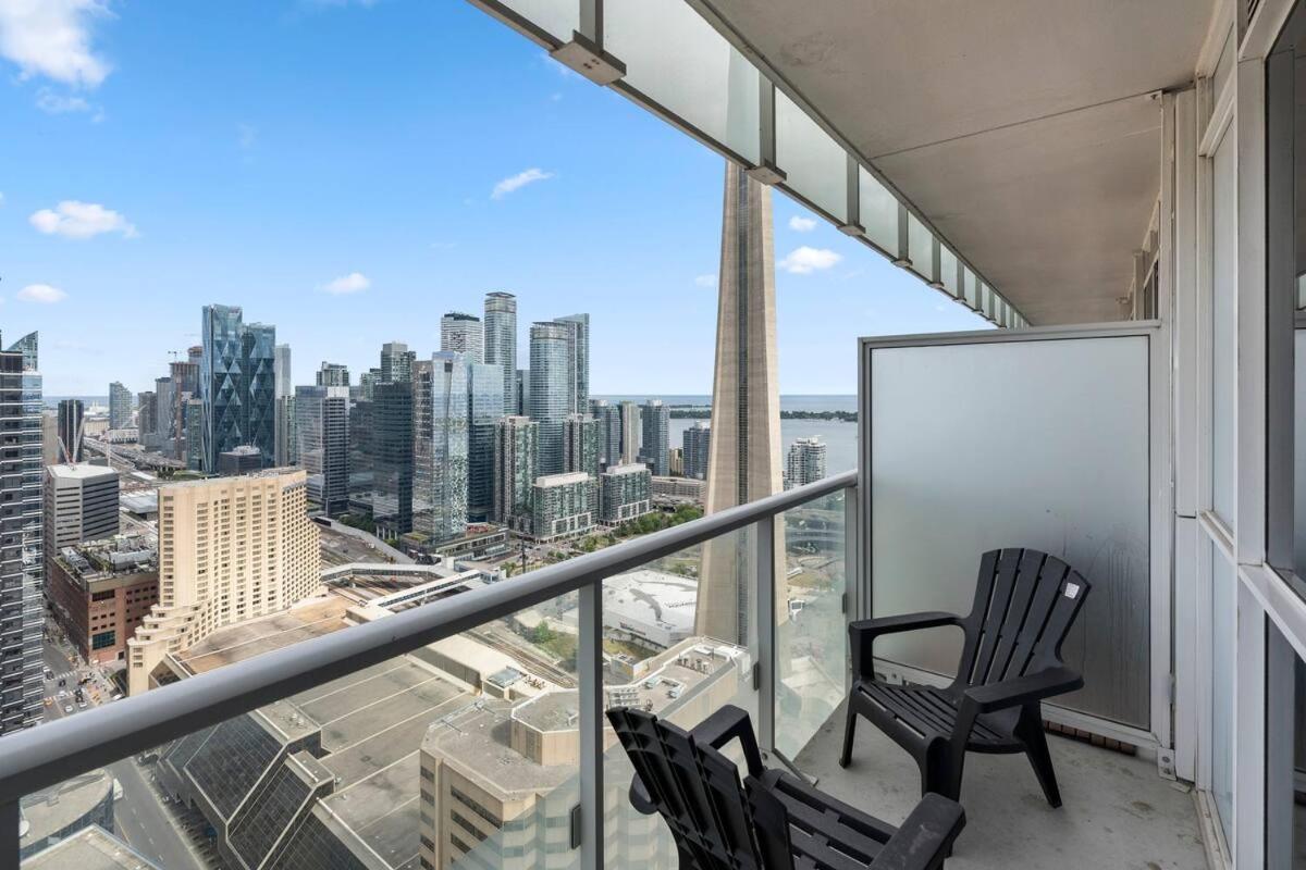 Luxury 2br Downtown Facing Cn Tower * Toronto
