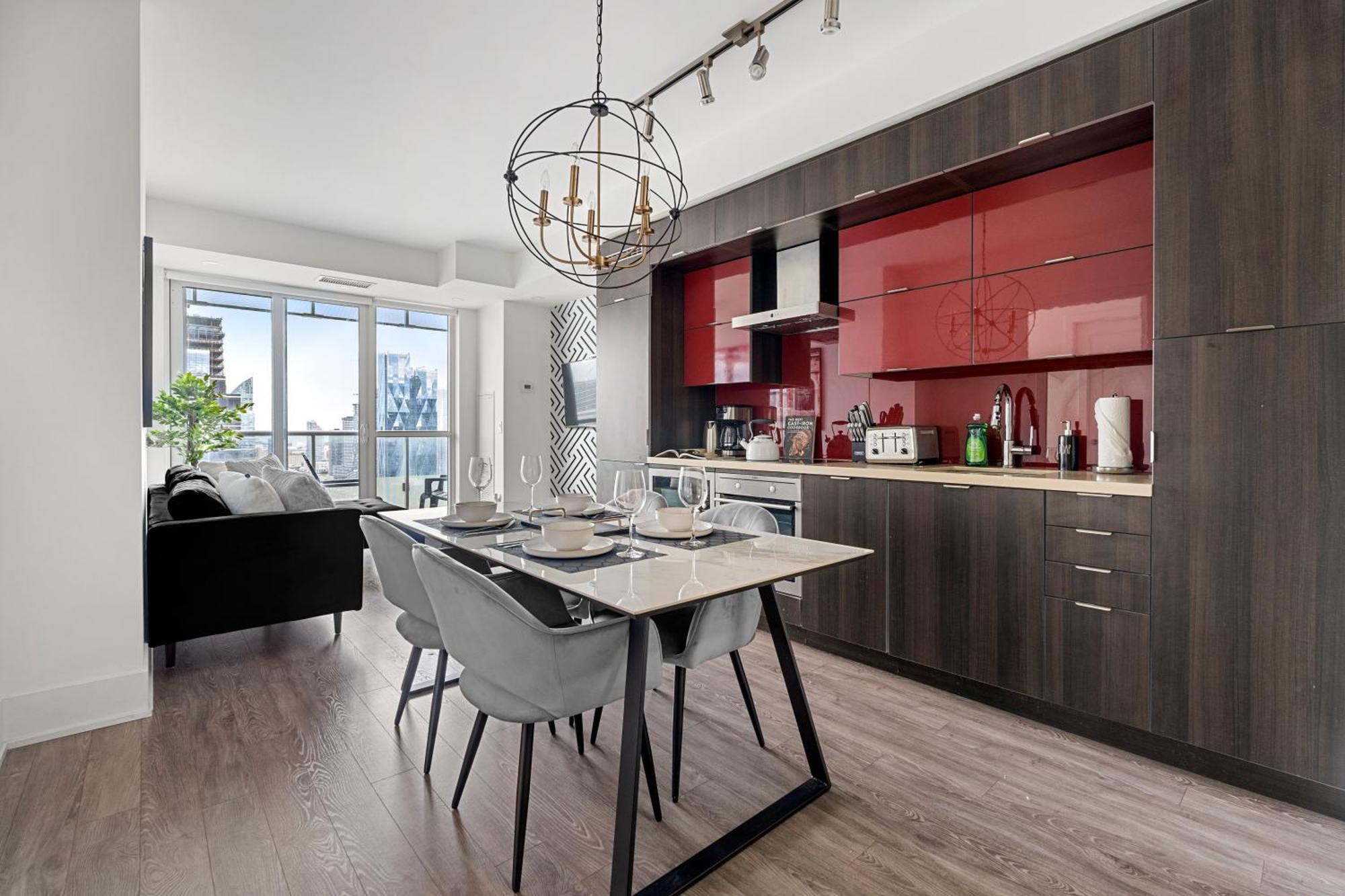 Apartment Luxury 2br Downtown Facing Cn Tower Toronto